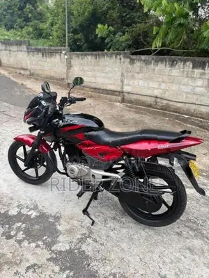 Bajaj Pulsar 150 2016
