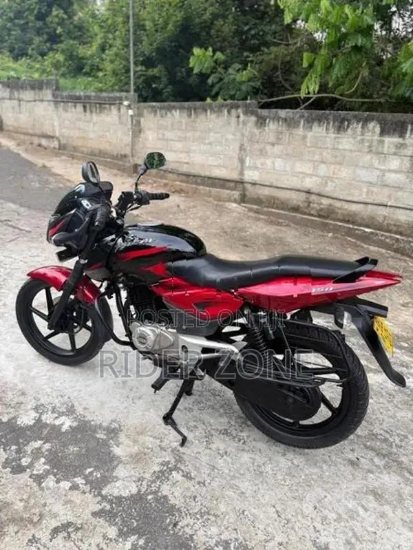 Bajaj Pulsar 150 2016