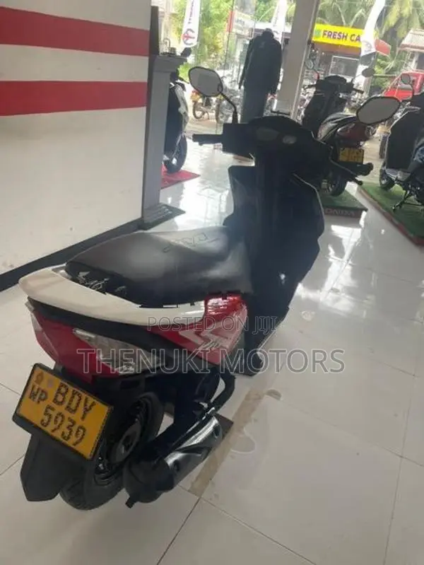 Honda Dio 2016
