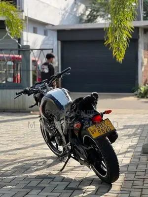 Yamaha FZ 2014