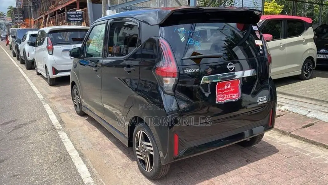 Nissan Dayz Highway Star 2025