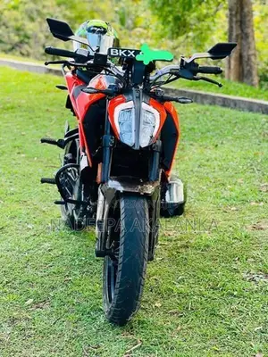 KTM Duke 150 2026