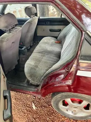 Toyota Carina 1985