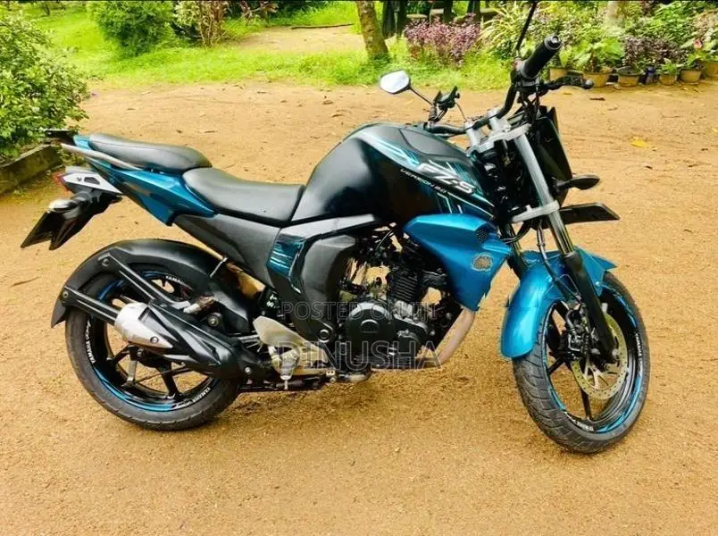Yamaha FZs V2 2015