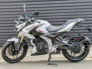 Bajaj Pulsar N160 Premium 2026