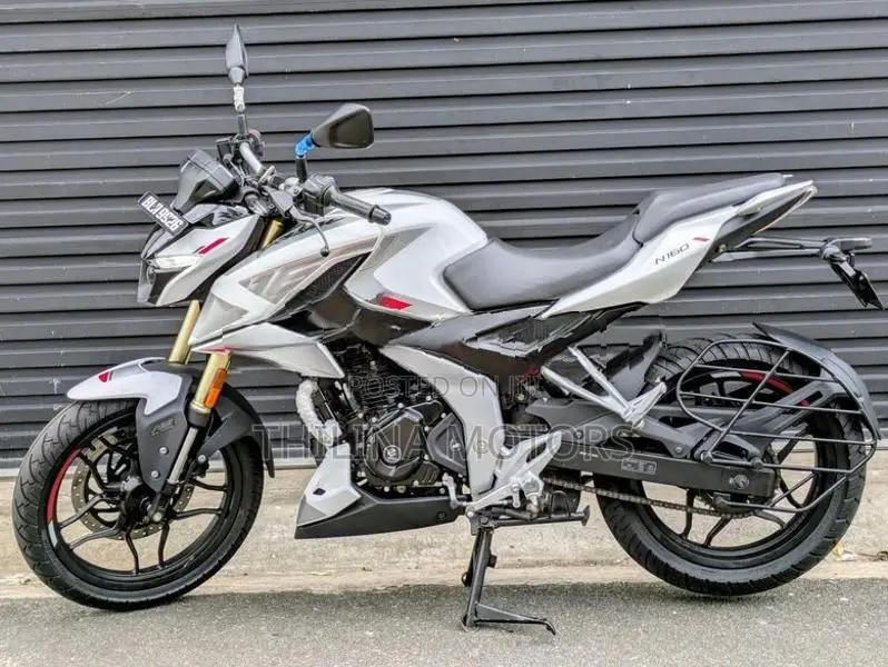 Bajaj Pulsar N160 Premium 2026