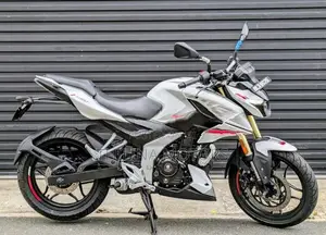 Bajaj Pulsar N160 Premium 2026