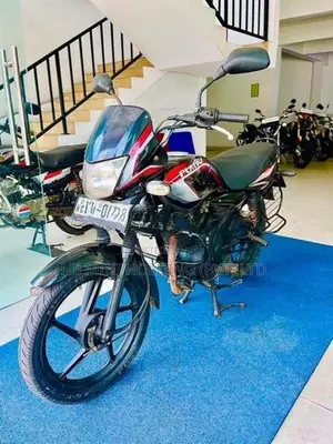 Bajaj Platina 100 2011
