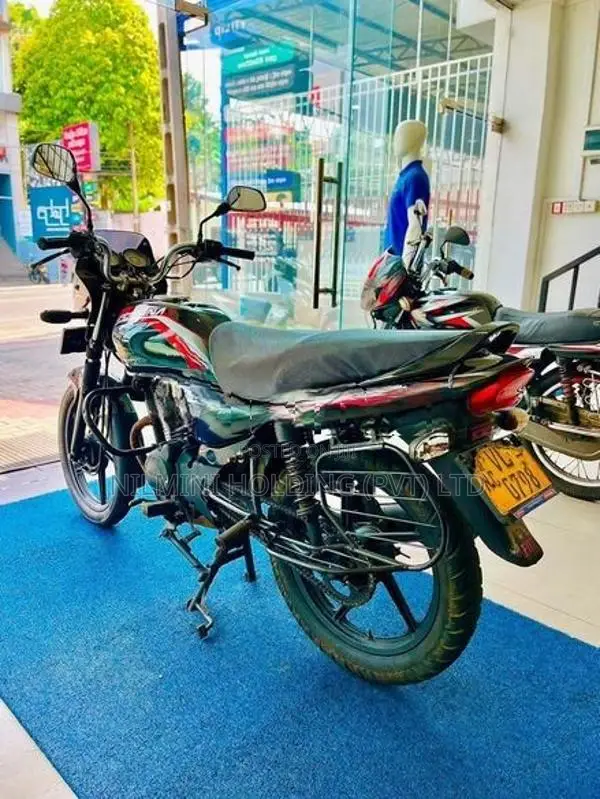 Bajaj Platina 100 2011