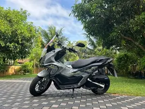 Honda ADV 160 2025