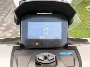 Honda ADV 160 2025