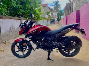 Honda X-Blade CB 160 2021