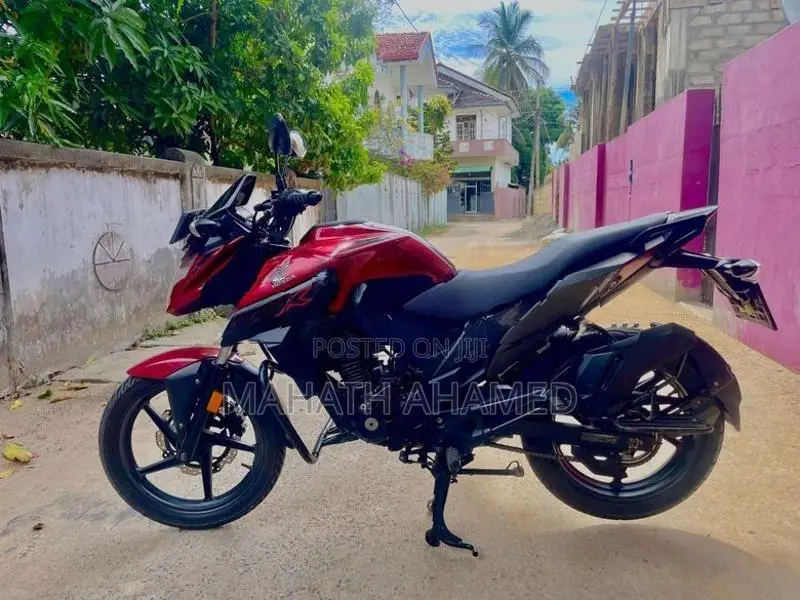 Honda X-Blade CB 160 2021