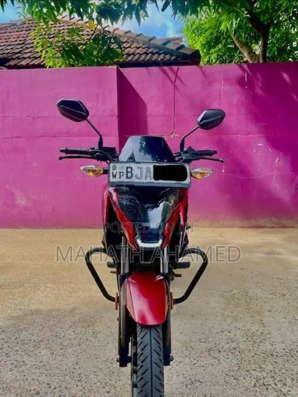 Honda X-Blade CB 160 2021