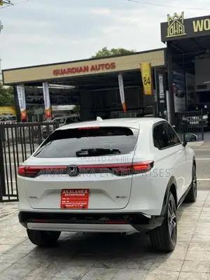Honda Vezel Z PREMIUM 10 SPEAKER 2026