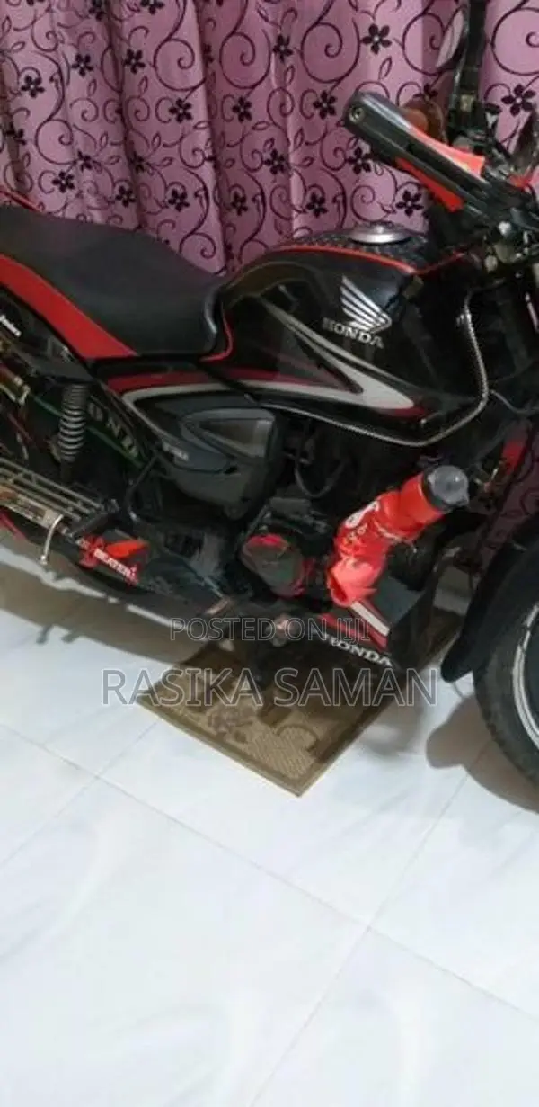 Honda CB Shine 2016