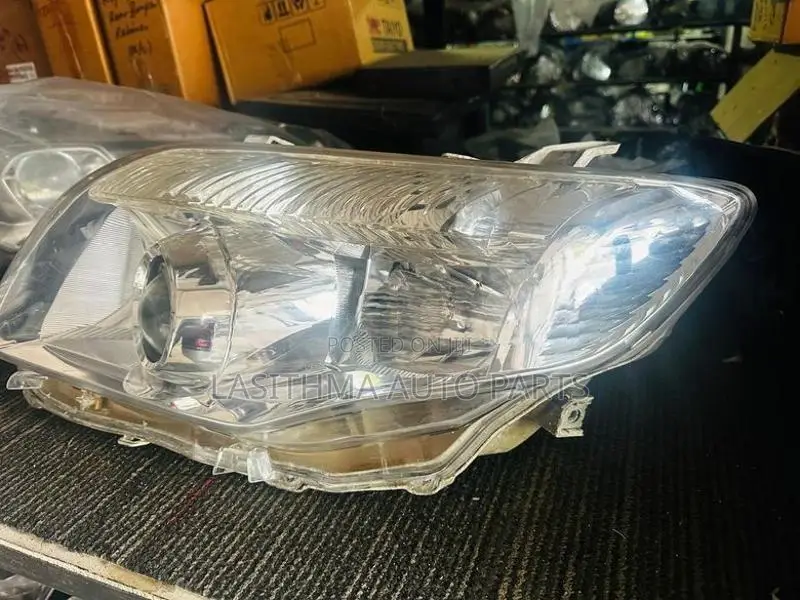 Axio 141 Xenon Head Lamp