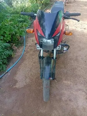 Bajaj Pulsar 150 2004