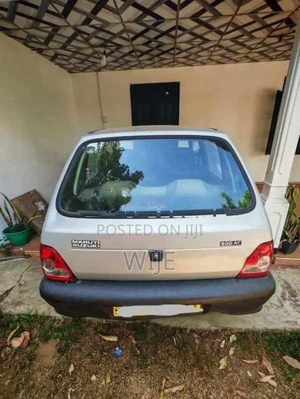 Maruti Suzuki 800 AC 2011