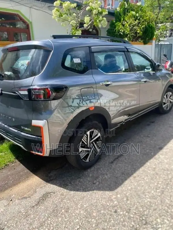 Nissan Tekna Gravite 2026