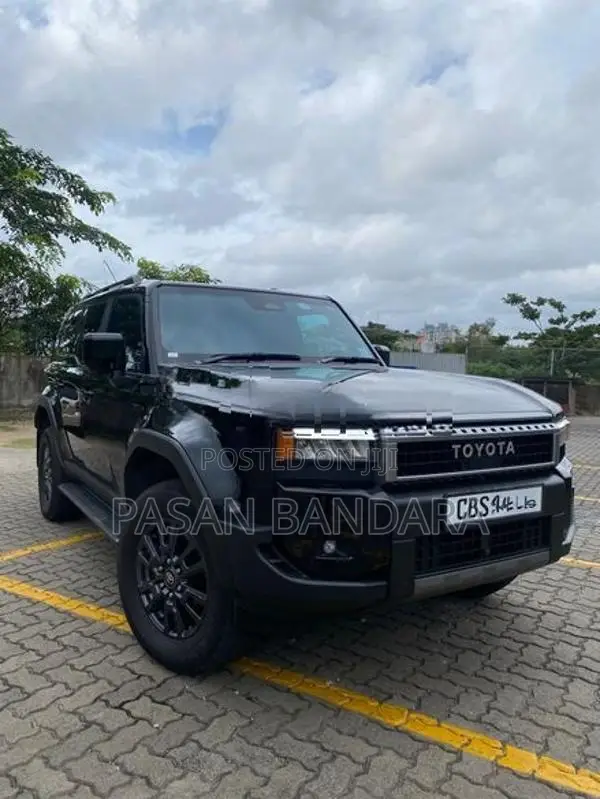 Toyota Land Cruiser Prado 2025