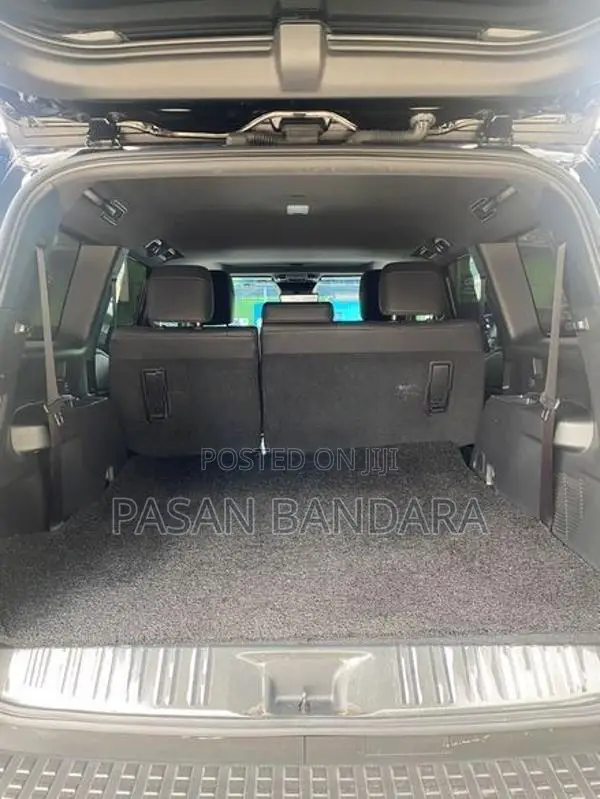 Toyota Land Cruiser Prado 2025