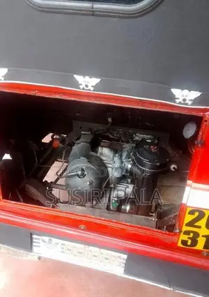 Bajaj RE 1995