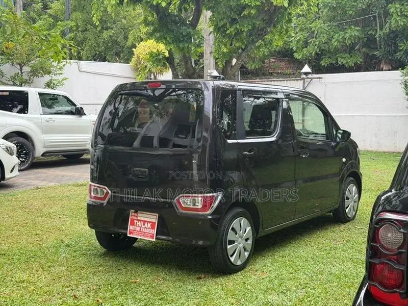Suzuki Wagon R 2025