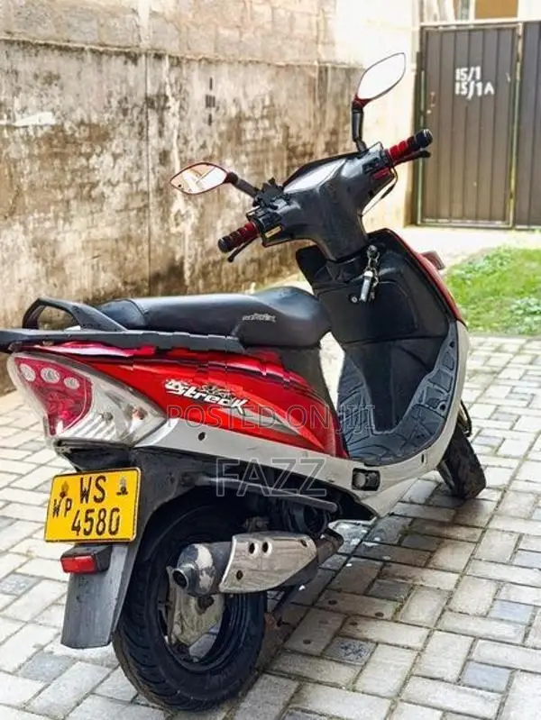 TVS Streak 2011