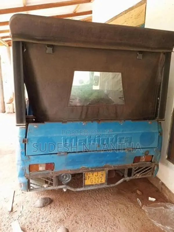 Mahindra Alfa 2011