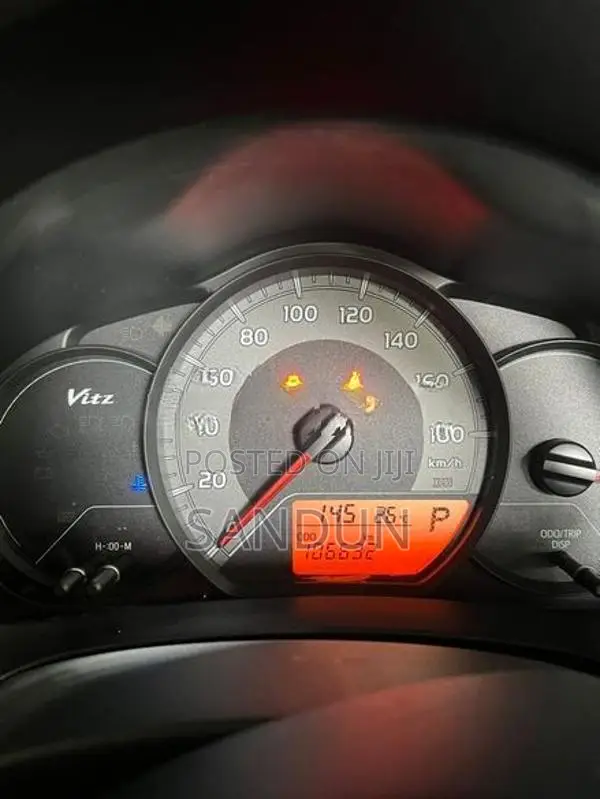 Toyota Vitz 2017