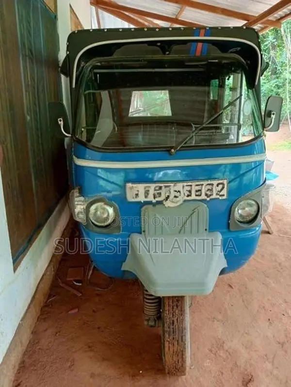 Mahindra Alfa 2011