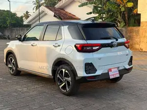 Toyota Raize Z Grade Hybrid 2026
