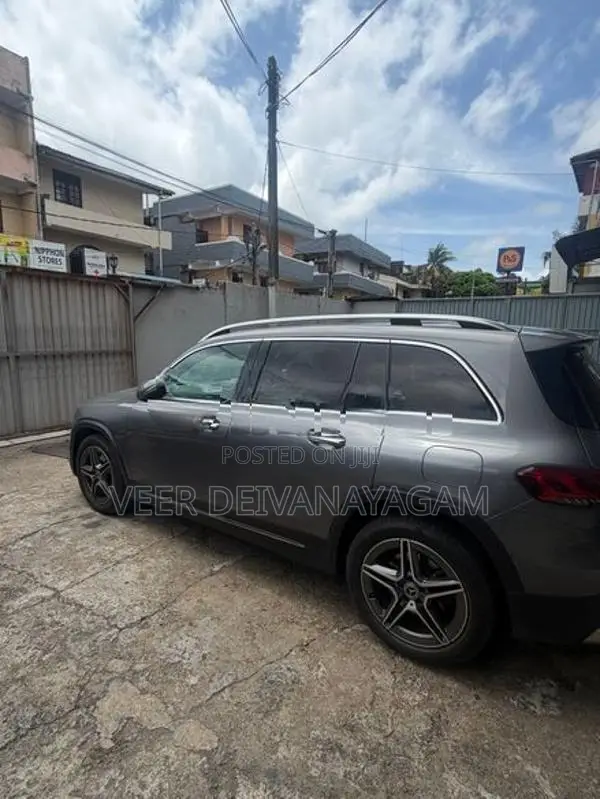 Mercedes Benz GLB 2020
