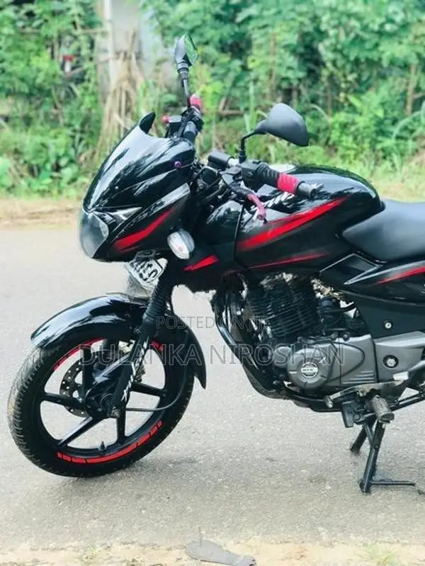 Bajaj Pulsar 150 Black 2016