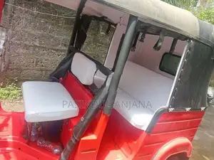 Bajaj RE 1999