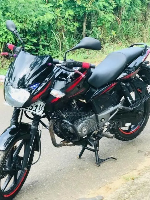 Bajaj Pulsar 150 Black 2016