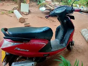 Hero Pleasure 2014