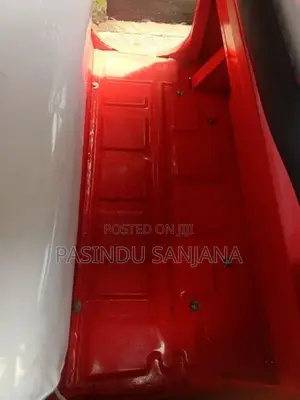 Bajaj RE 1999