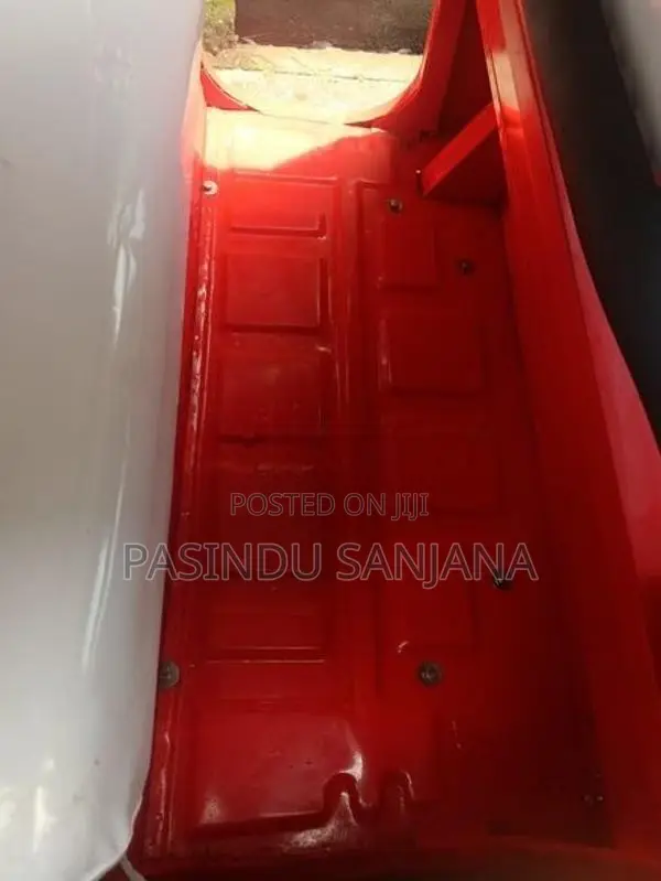 Bajaj RE 1999