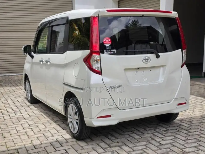 Toyota Roomy G GRADE 2024