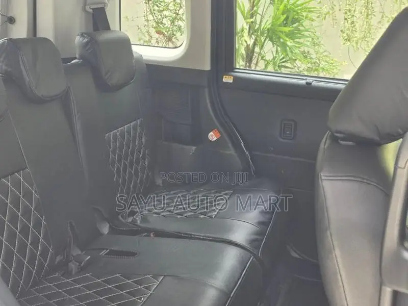 Toyota Roomy G GRADE 2024