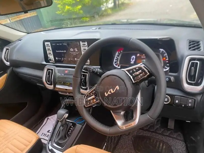 Kia Sonet Sunroof 2026