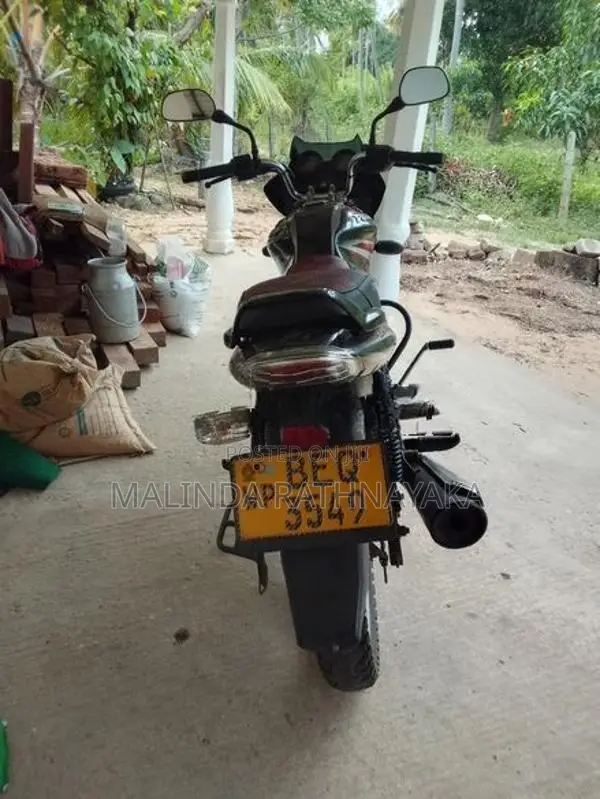 Bajaj Discover 125 2017