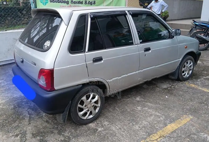 Maruti Suzuki 800 2011