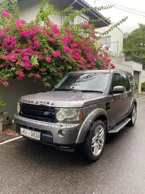 Land Rover Discovery 2011