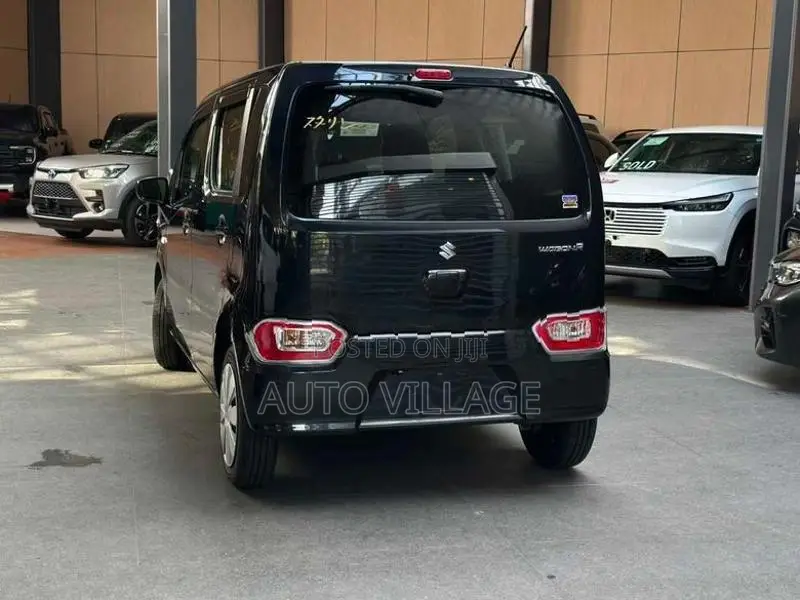 Suzuki Wagon R Fx Safety 2025