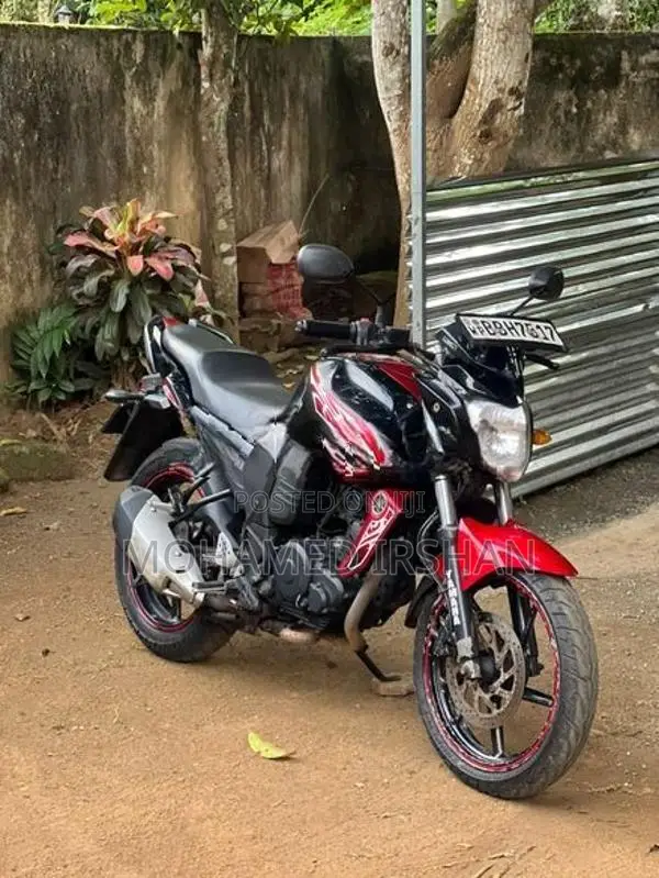 Yamaha FZS V1 2014