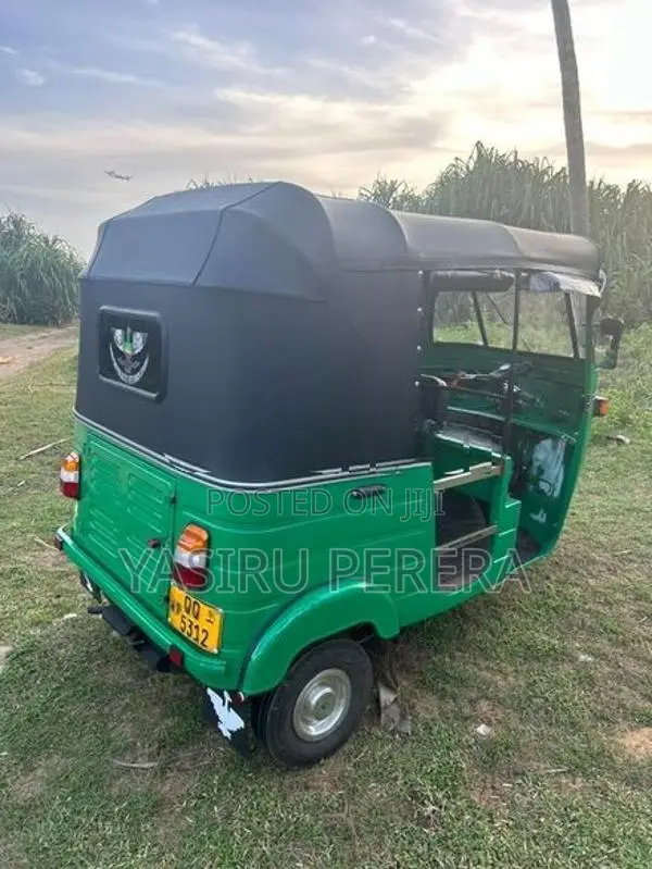 Bajaj RE 4 Stroke 2008