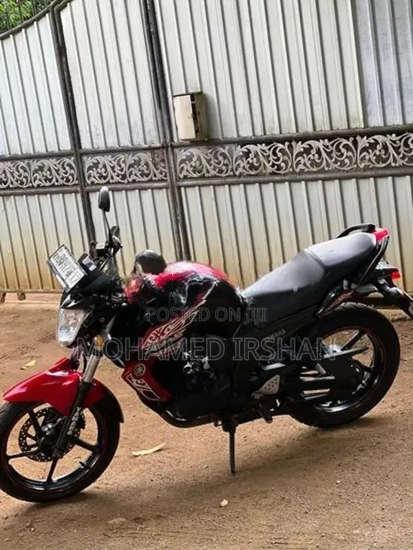 Yamaha FZS V1 2014